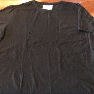 Coastaoro men’s Large tee